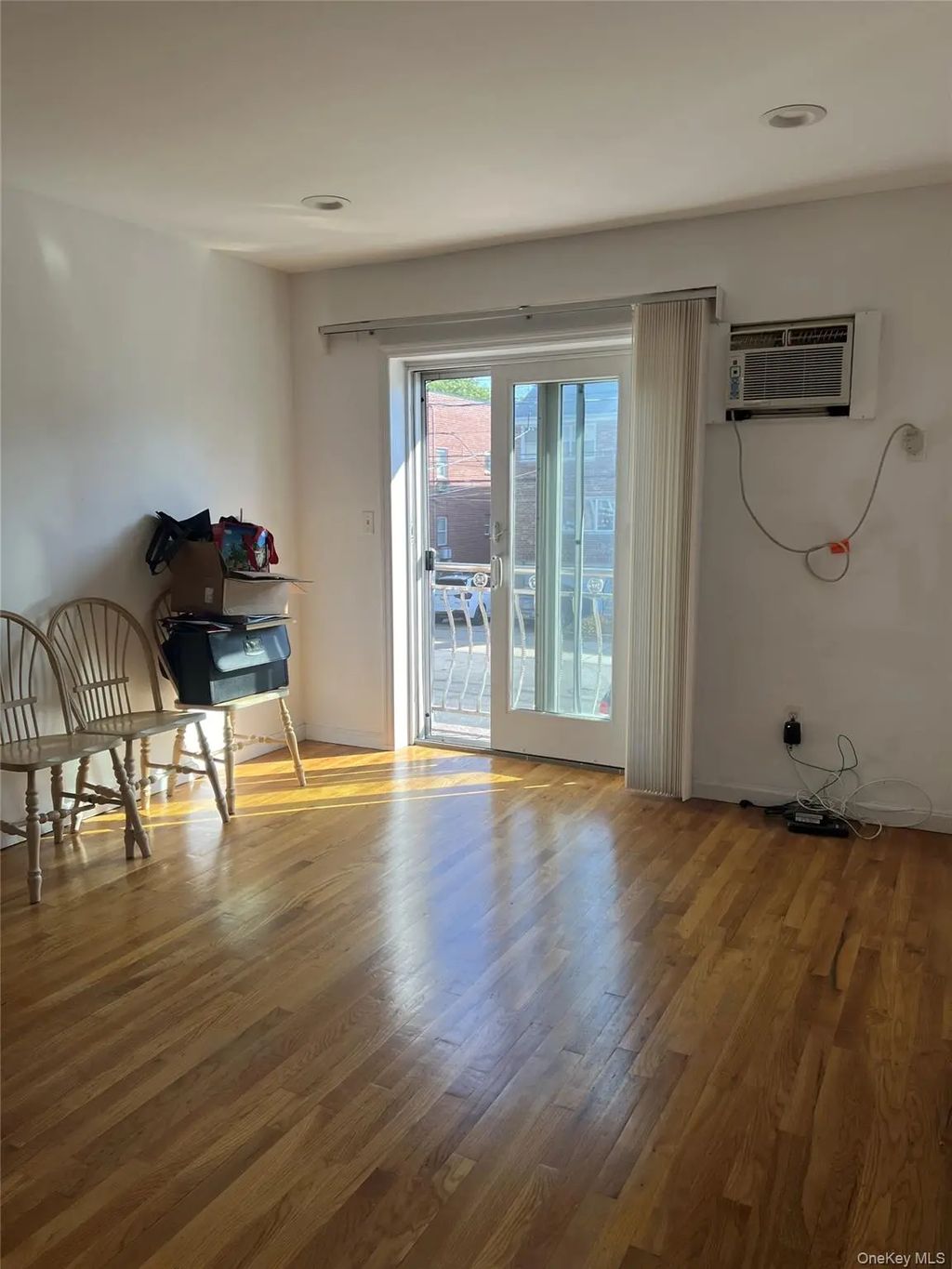 4324 215 Street # 2f, Bayside