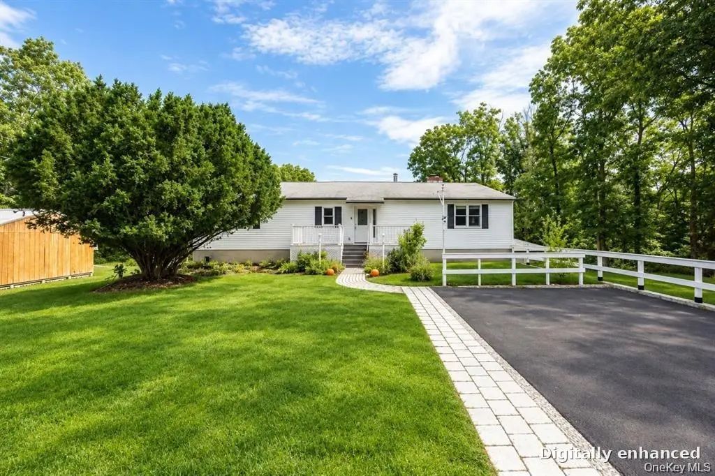 226 Charwill Drive, Clinton Corners