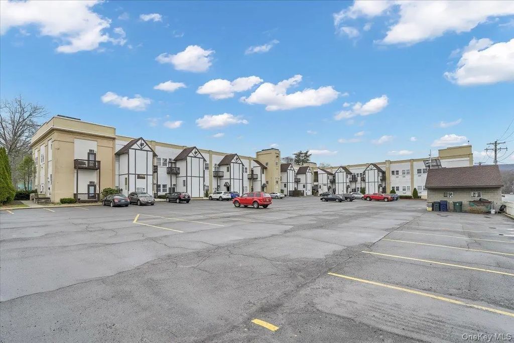 39 Church Street # #17, Port Jervis