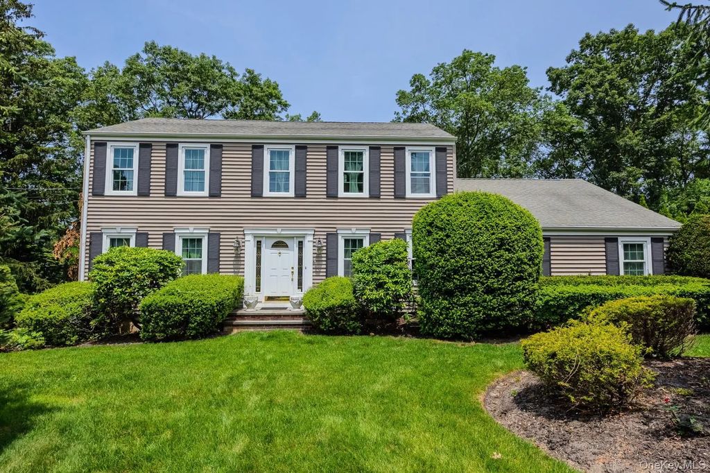 53 Upper Sheep Pasture Road, East Setauket