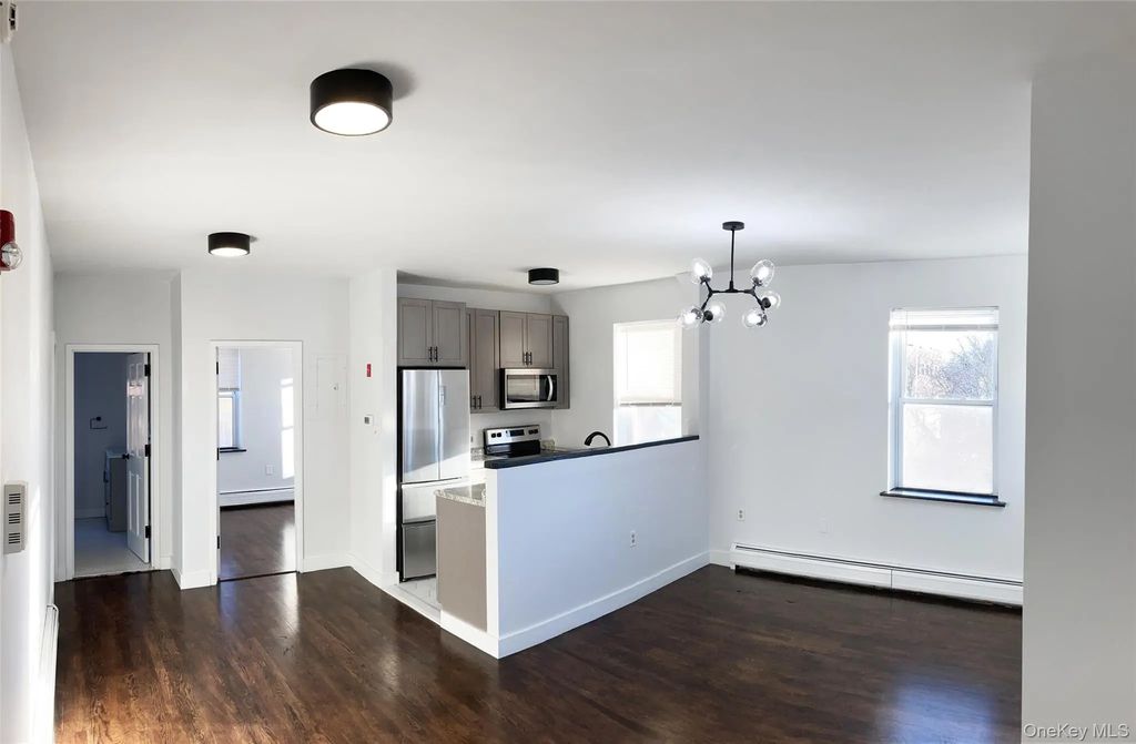 26 Academy Street # 3, Poughkeepsie