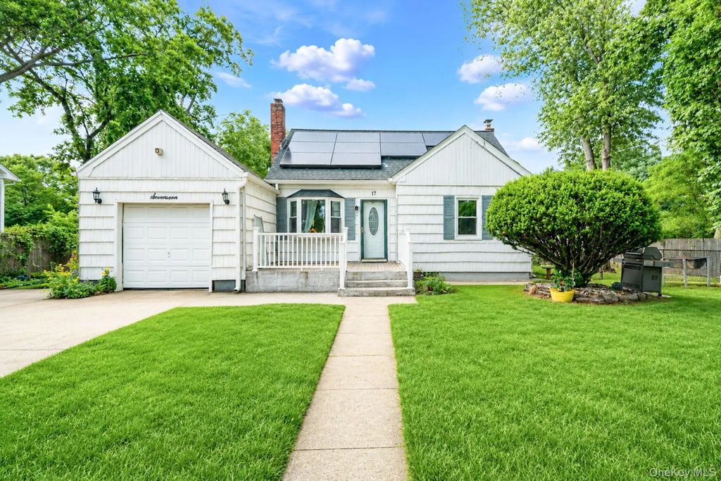 17 Maple Street, Brentwood