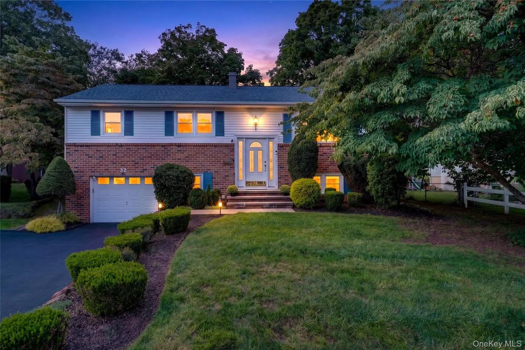 32 Sengstacken Drive, Stony Point