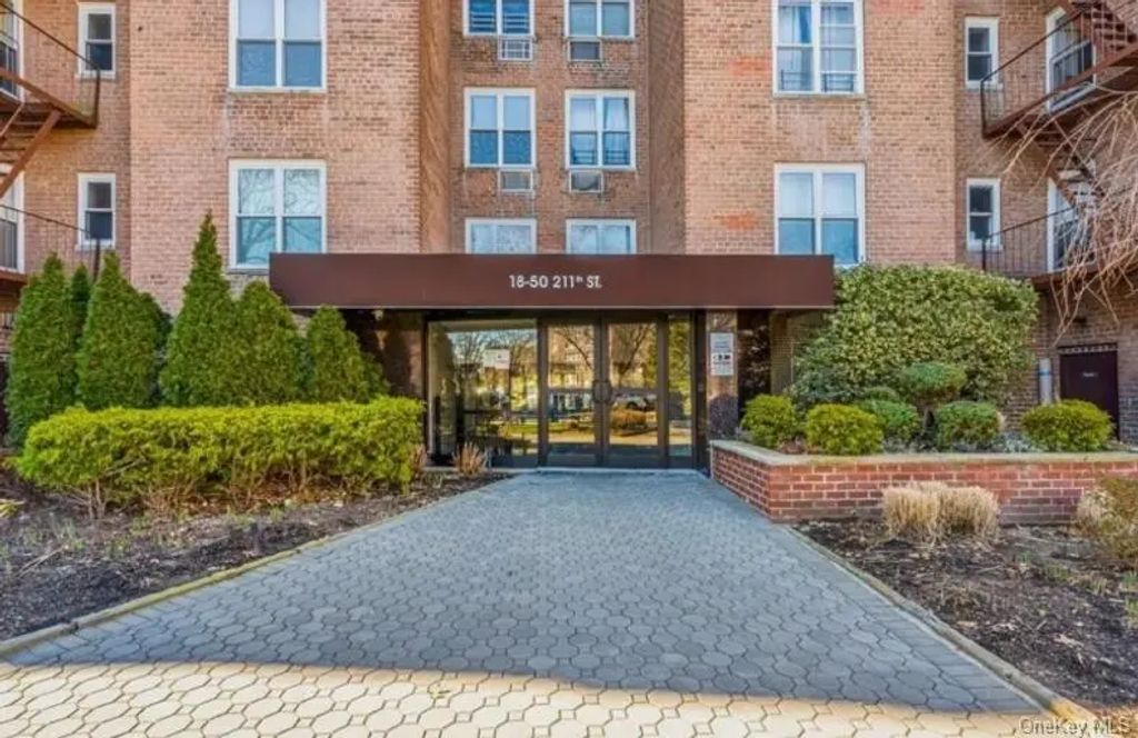 18-50 211 Street # 2k, Bayside