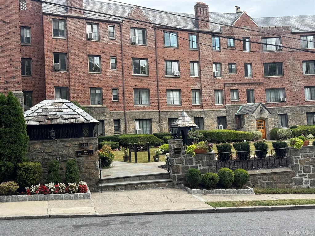 914 Wynnewood Road # 1f, Pelham
