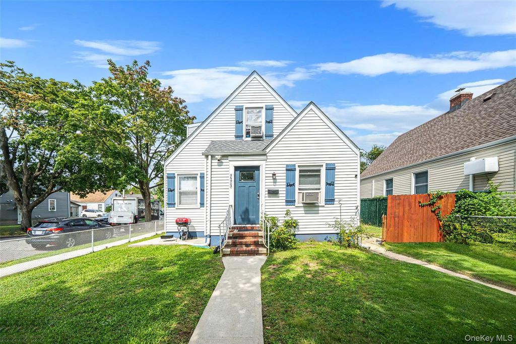 26903 Union Turnpike, New Hyde Park