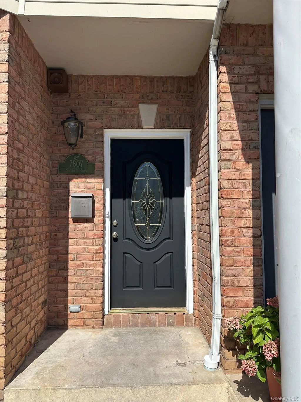 7807 Shore Road, Port Washington
