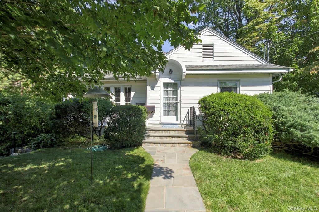 1 Brookfield Place, Pleasantville