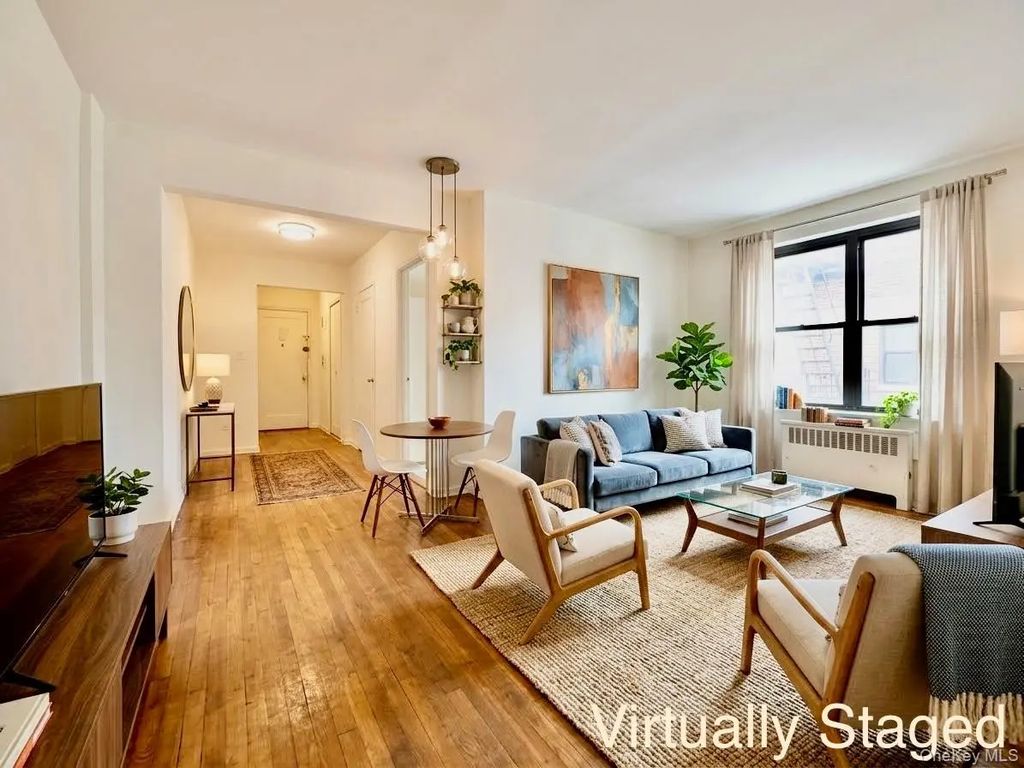 4410 Macnish Street # 1g, Elmhurst