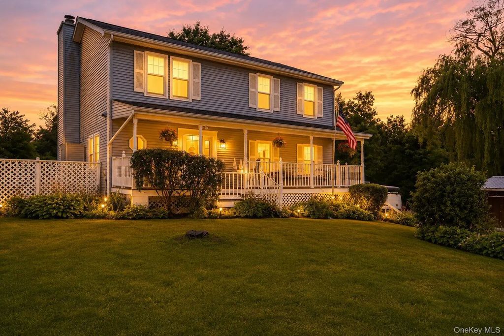 2 Summerset Drive, Wallkill