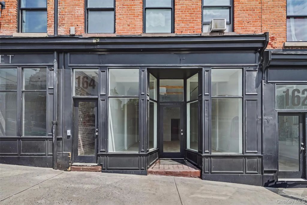 164 Broadway, Newburgh
