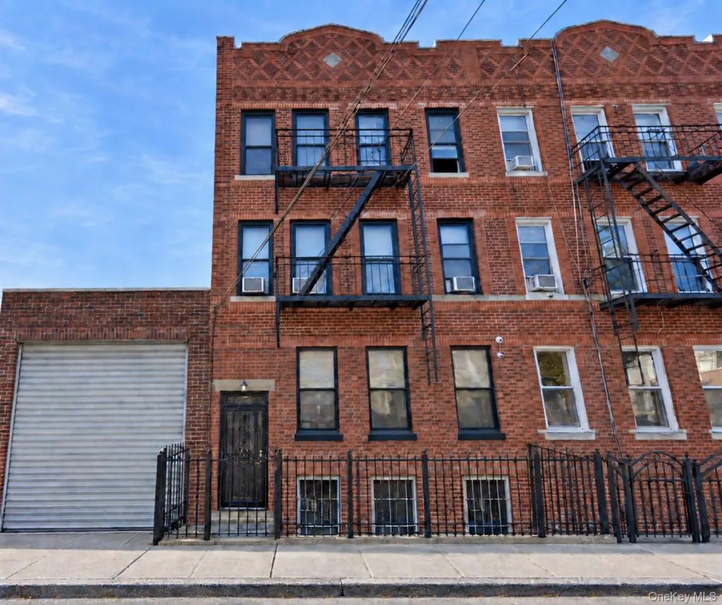 350 E 51st Street, Brooklyn