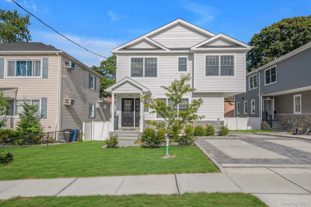 48 N Linwood # B, Port Washington