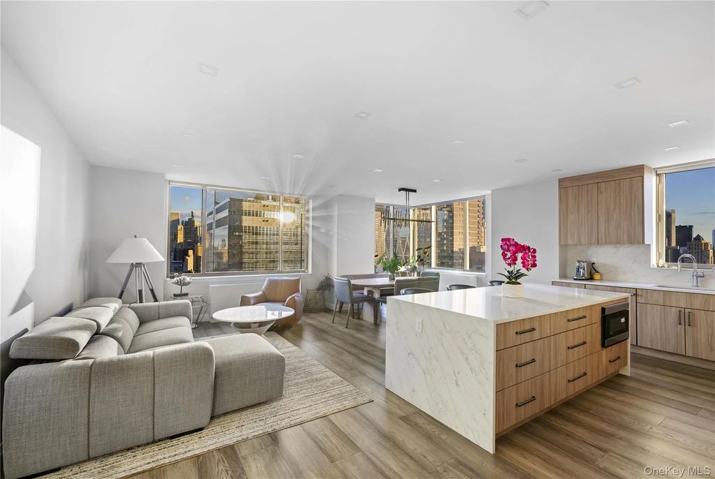 2 Columbus Avenue # 29c, New York (Manhattan)