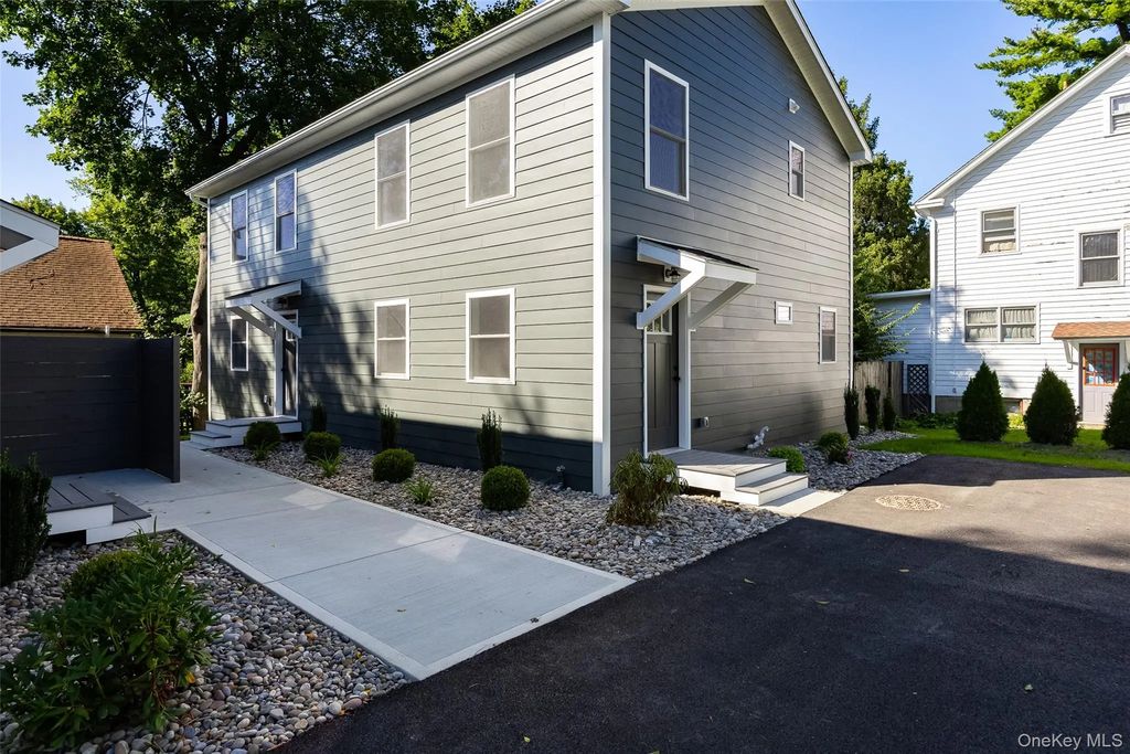 5 Douglas Street # B, Poughkeepsie