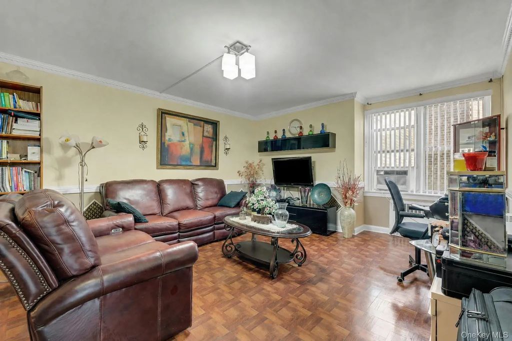 39-45 51st # 5c, Woodside