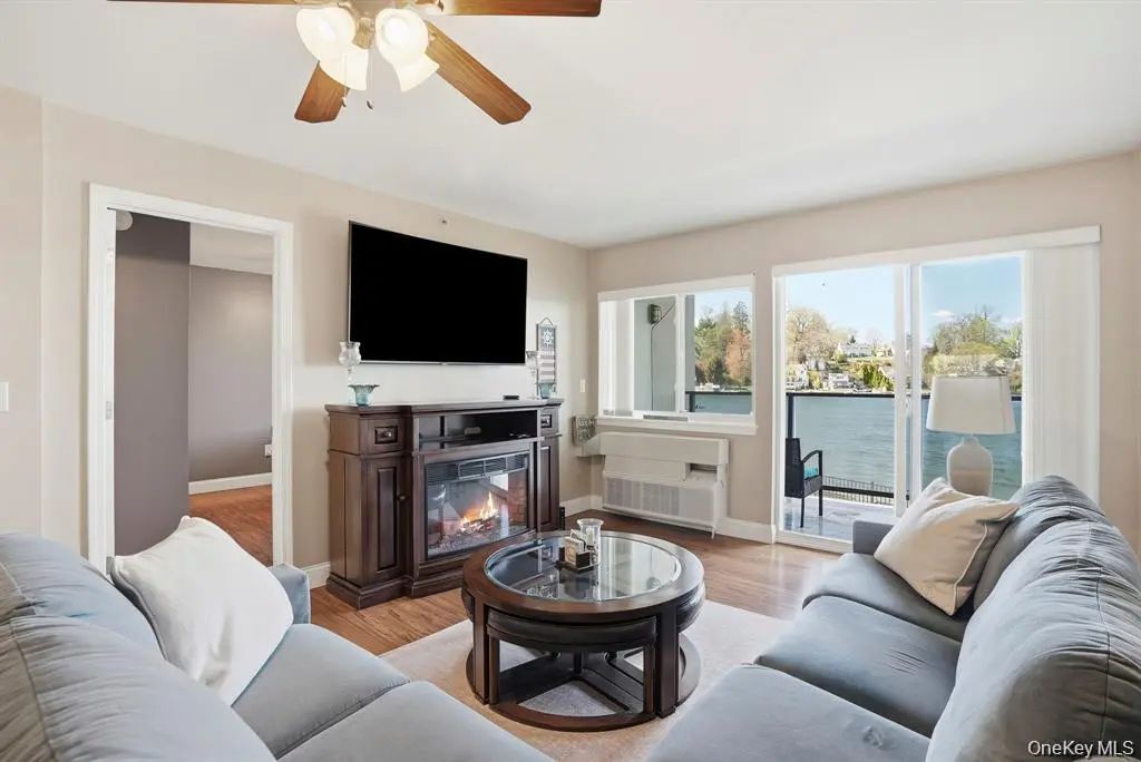 4 Marina Drive # D2, Mahopac