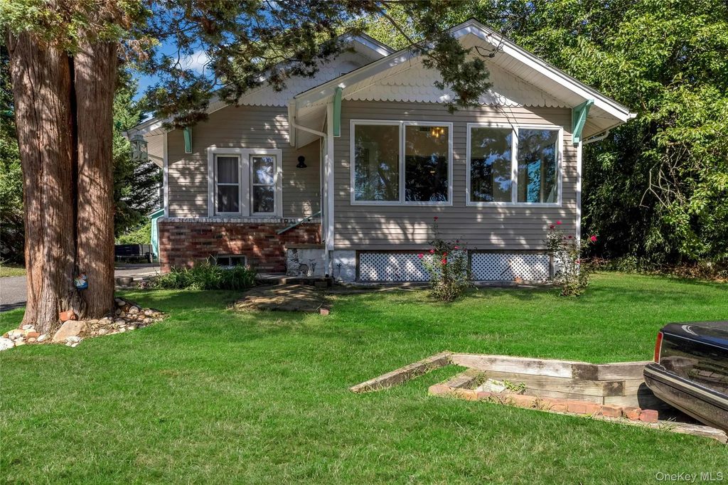 3 School Street, Lake Ronkonkoma