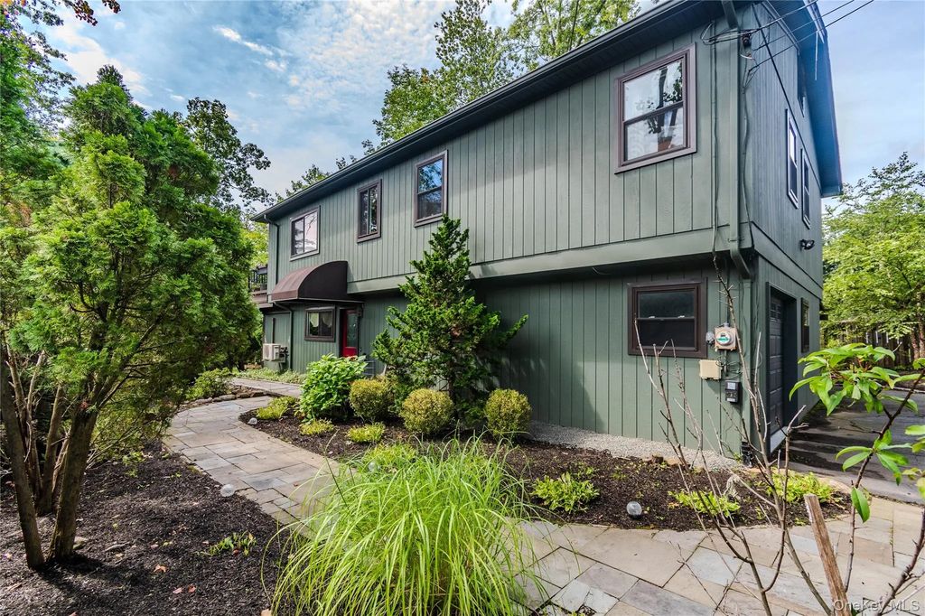 116 Lakewood Drive, Congers