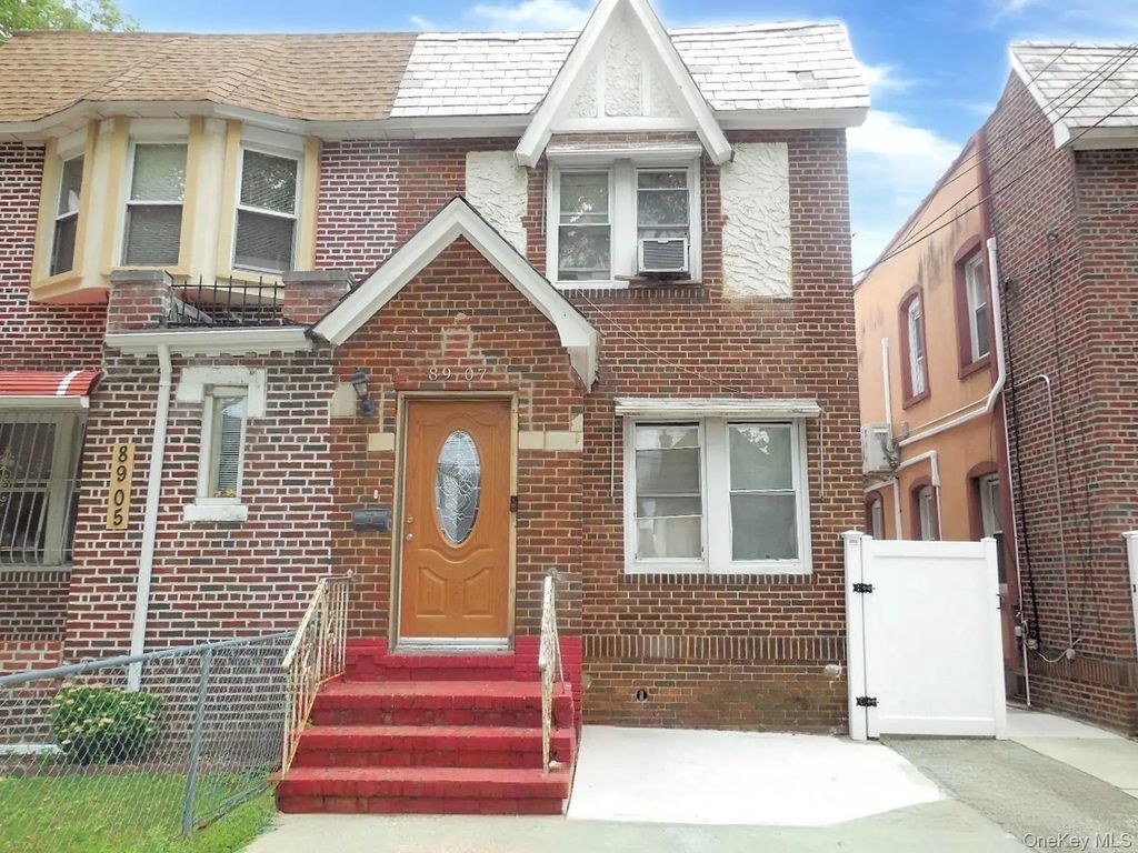 89-07 Vanderveer Street, Queens Village