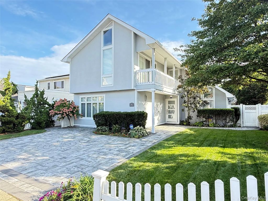 540 W Penn Street, Long Beach
