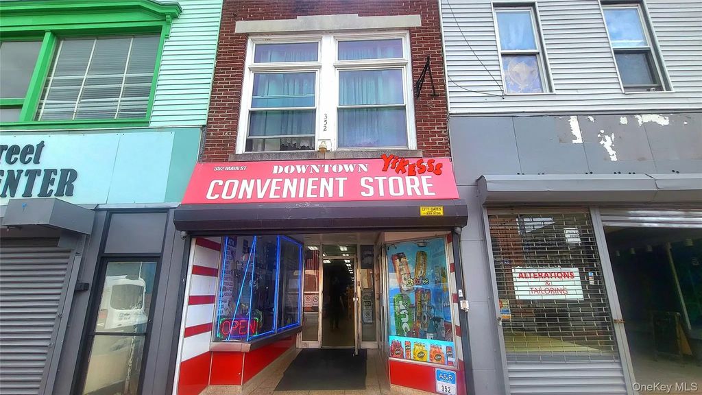 352 Main Street, Poughkeepsie