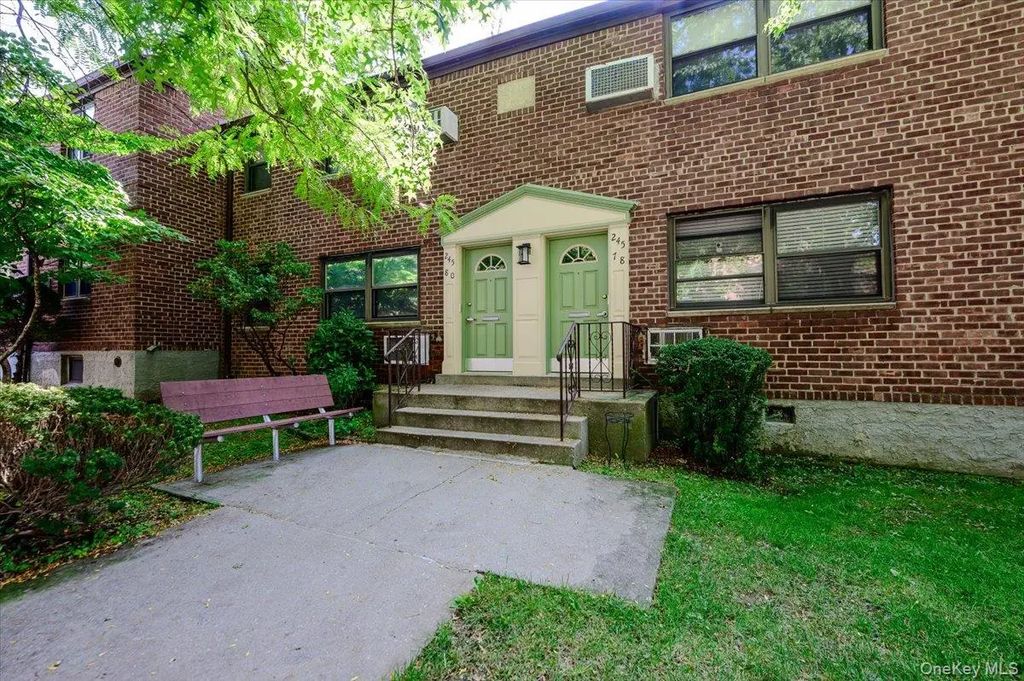 245-78 62nd Avenue # A-9, Upper, Douglaston