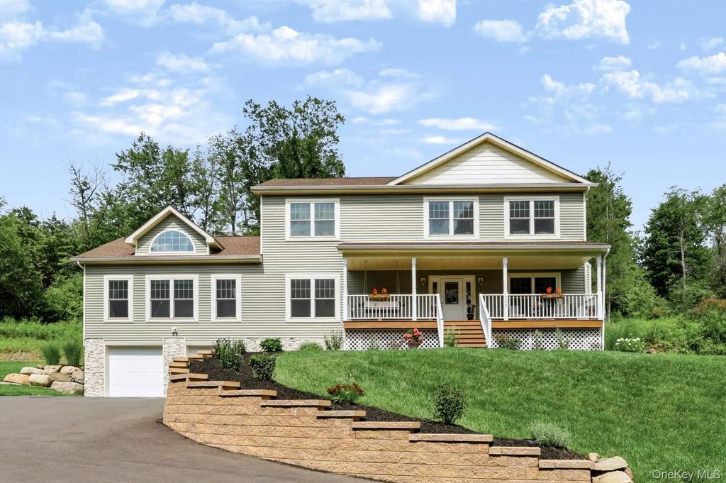 529 Hulsetown Road, Campbell Hall