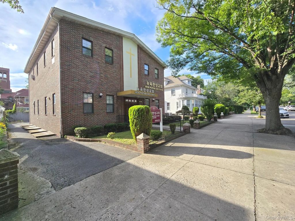 355662 159th Street, Flushing