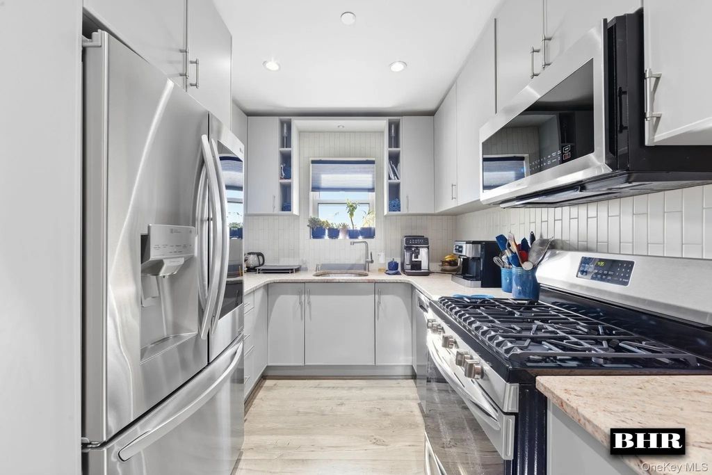 3360 Shore Parkway # 4b, Brooklyn