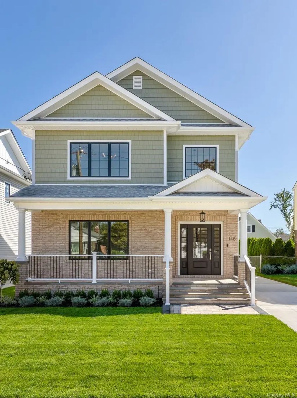148 Latham Road, Mineola