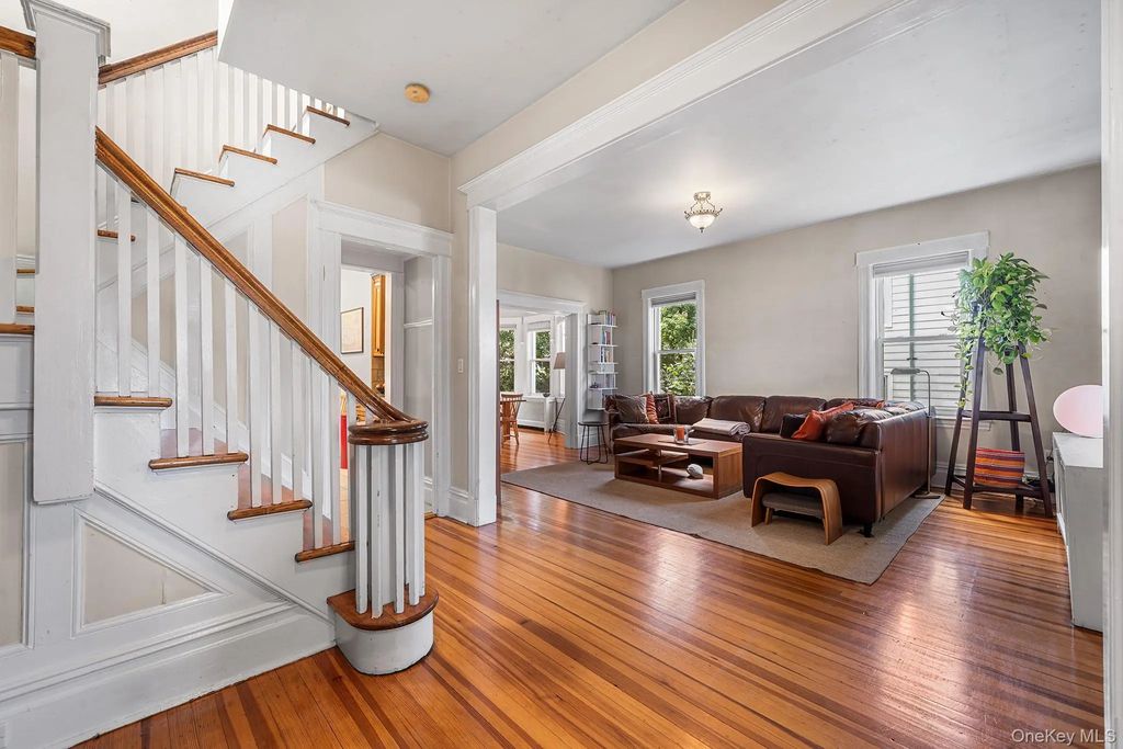 72 Dalton Road, Yonkers
