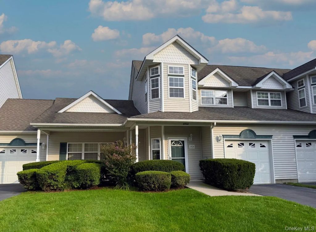 3704 Amen Corner, Riverhead