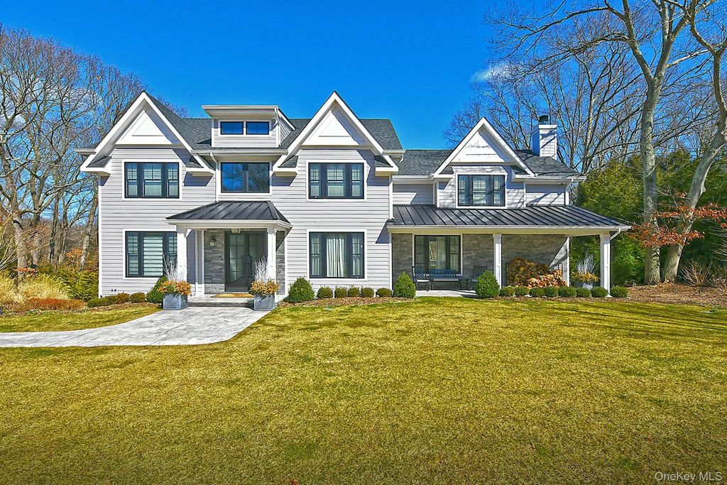10 Yardley Drive, Dix Hills