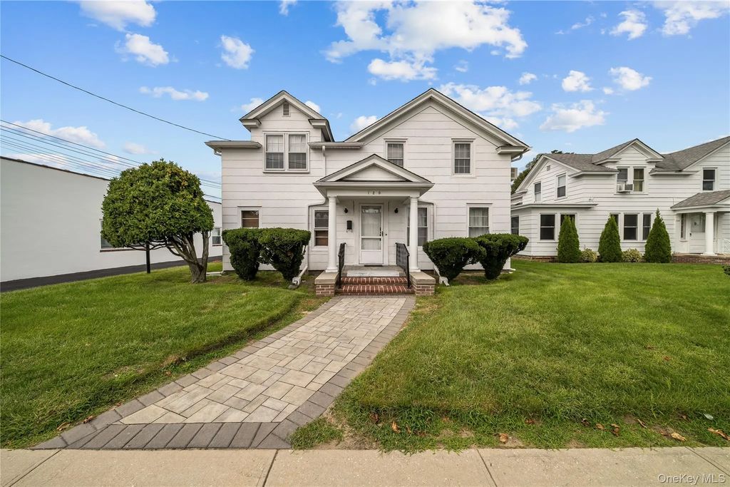 120 N Ocean Avenue, Patchogue