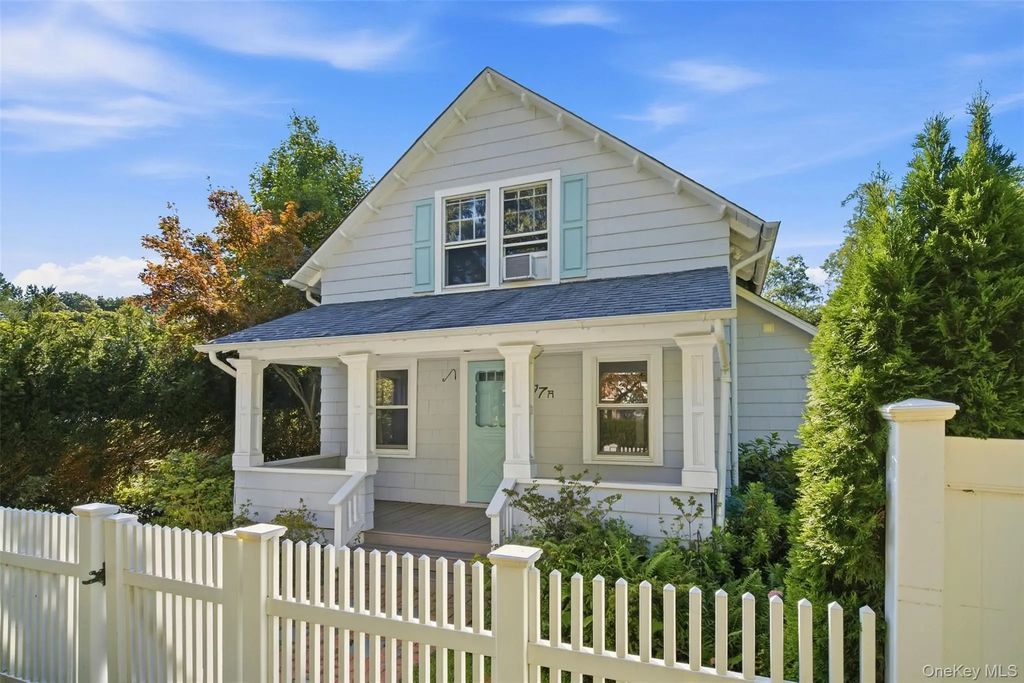 97a Bay Avenue, Huntington Bay