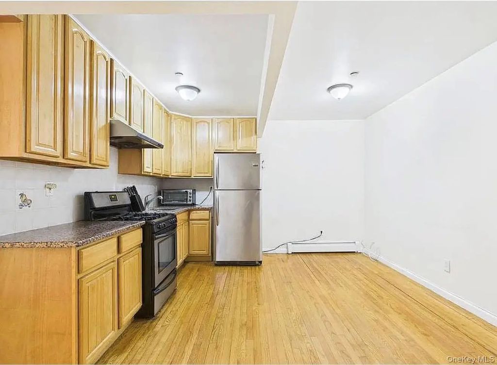 41-35 67th # 2a, Woodside