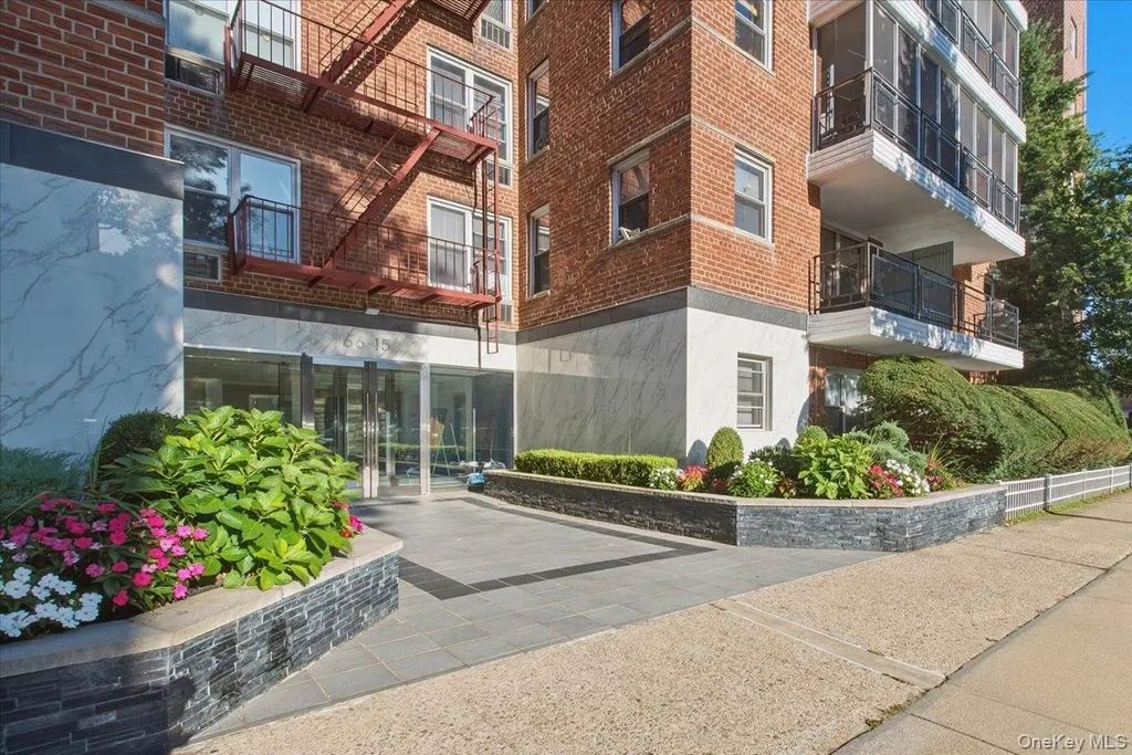 66-15 Thornton Place # 4g, Rego Park