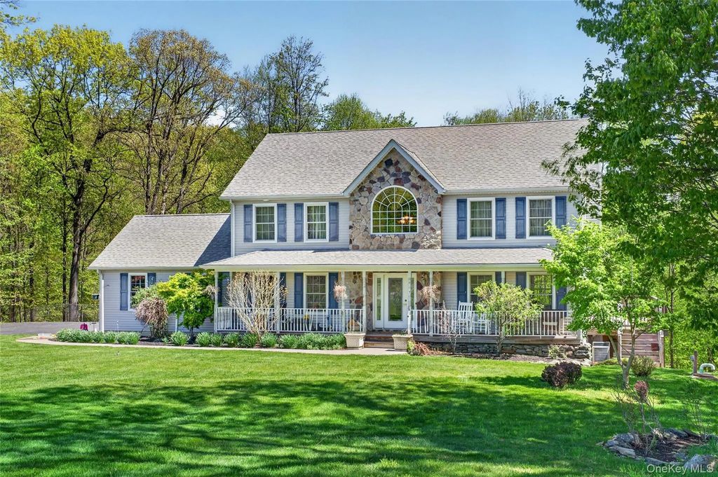 8 Apple Hill Drive, Central Valley