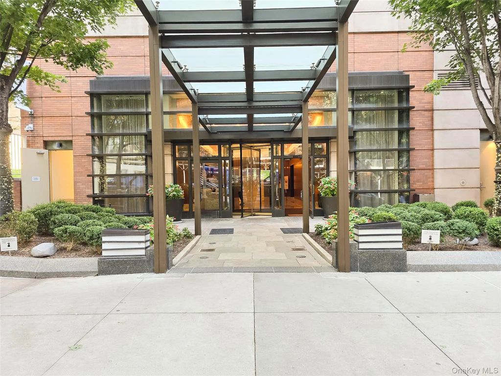 215 E E 96 Street E # 30 K, New York (Manhattan)