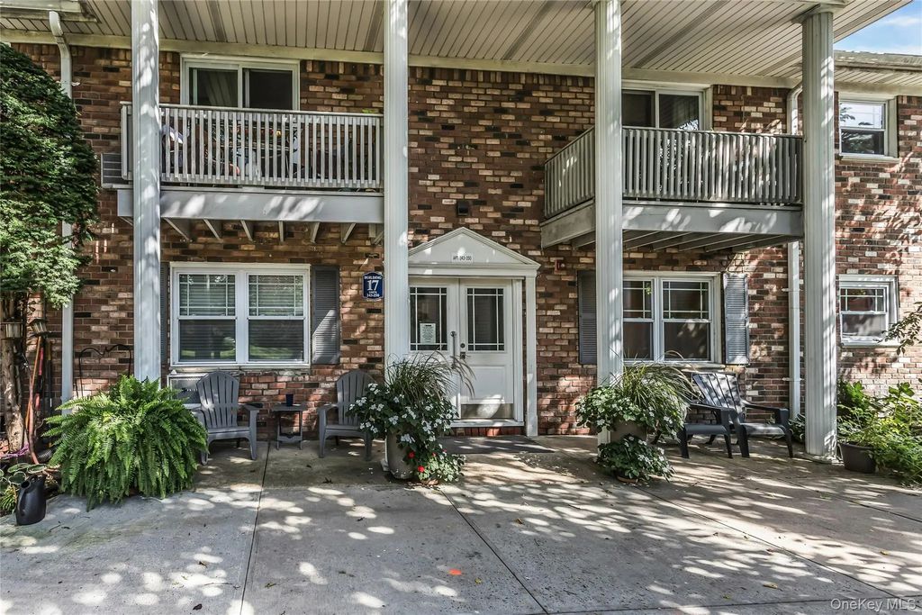 246 Fairharbor # 246, Patchogue