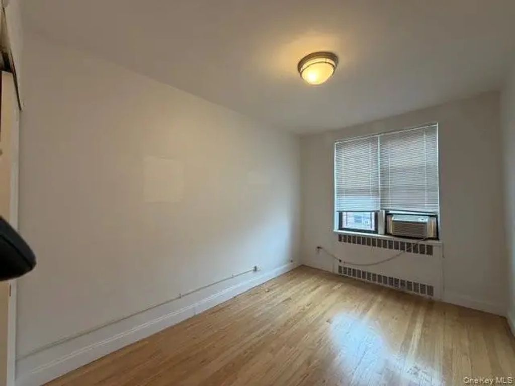 6771 Yellowstone Boulevard # 7t, Forest Hills