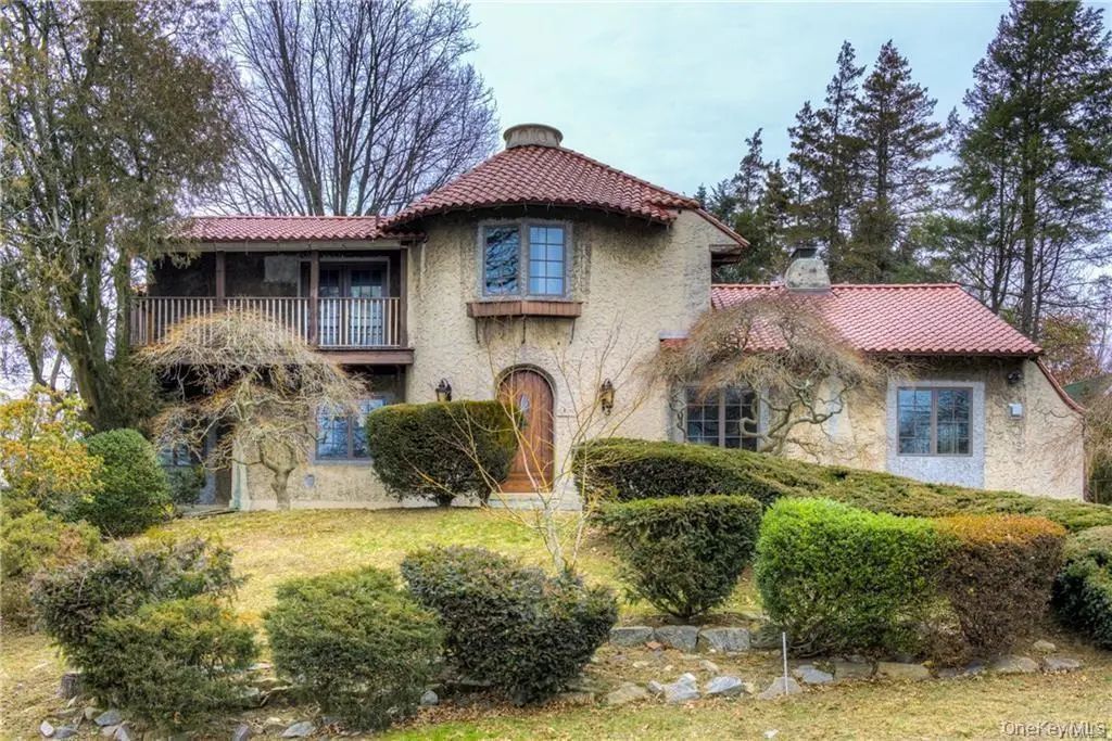 1 Elizabeth Road, New Rochelle