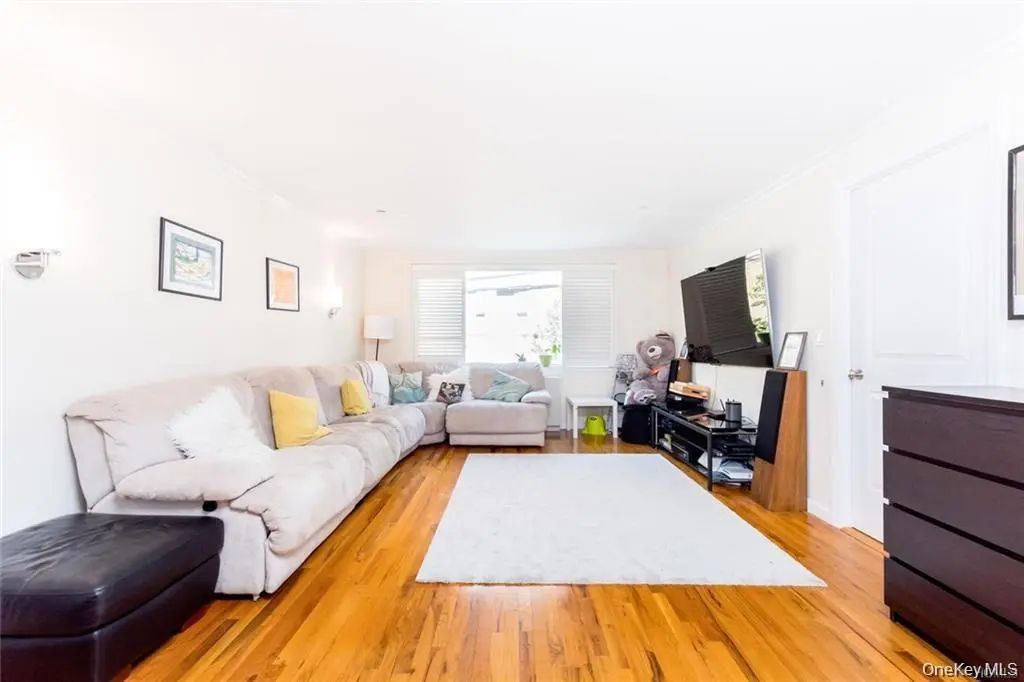 3800 Blackstone Avenue # 2s, Bronx