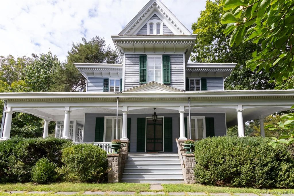 6477 Montgomery St 6477 Montgomery St, Rhinebeck