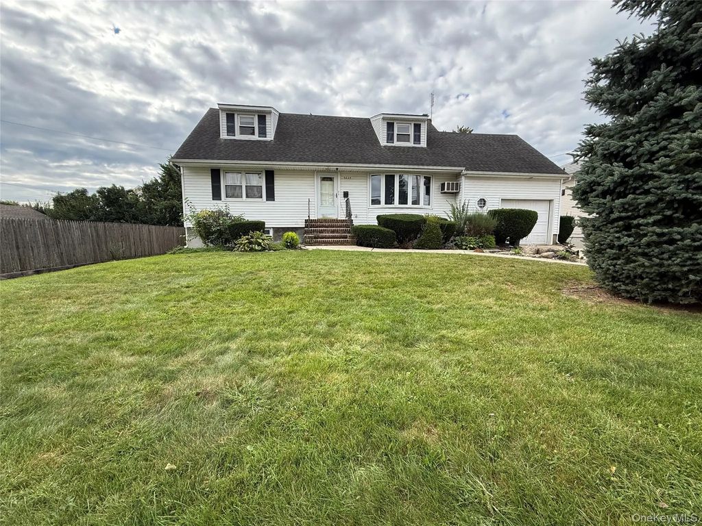 3624 Ionia Street, Seaford