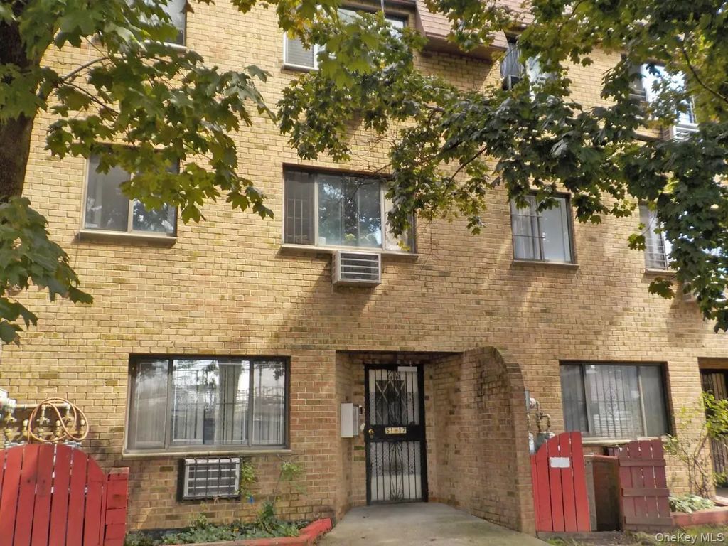 51-17 99th Street # 15c, Corona