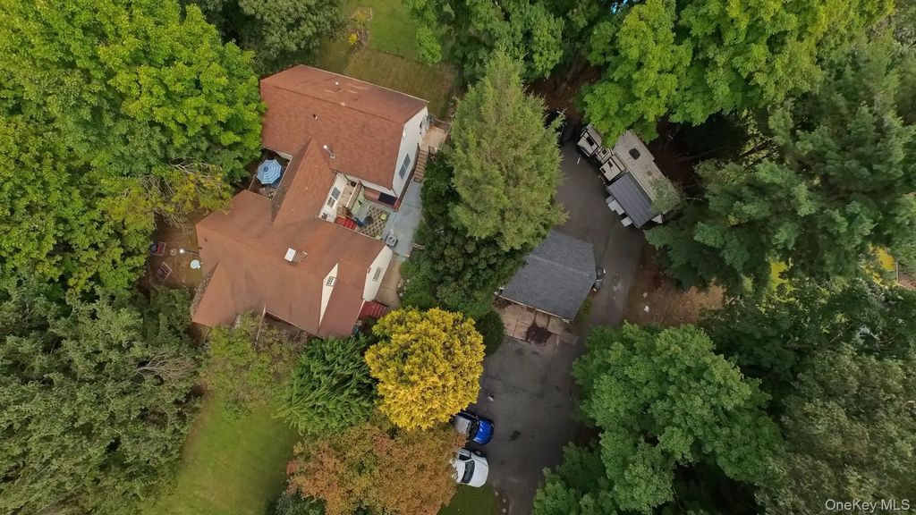 586 Union Road, Spring Valley