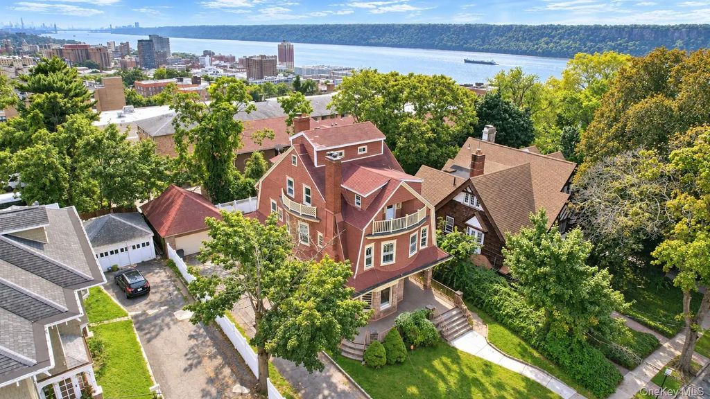 10 Delavan Terrace, Yonkers