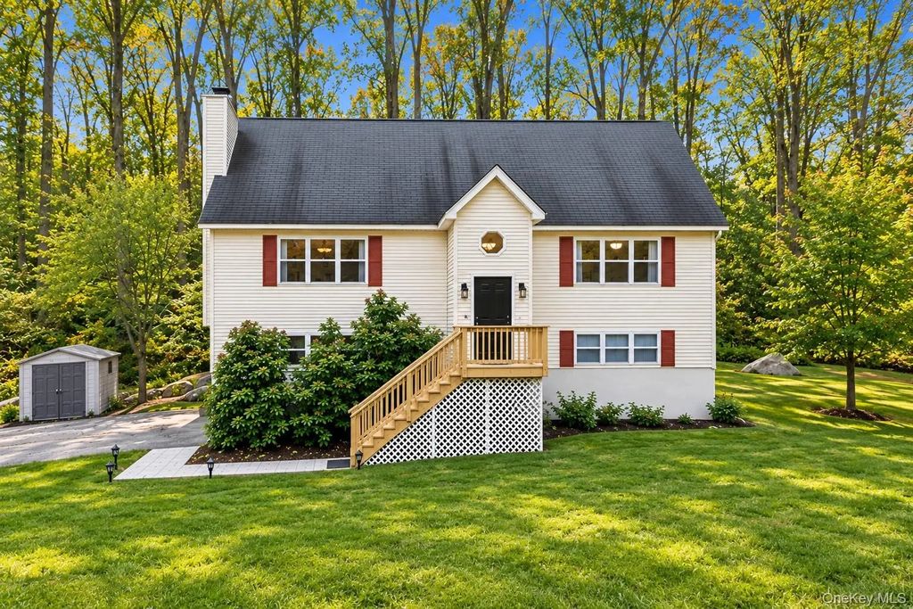 27 Cannon Road, Carmel